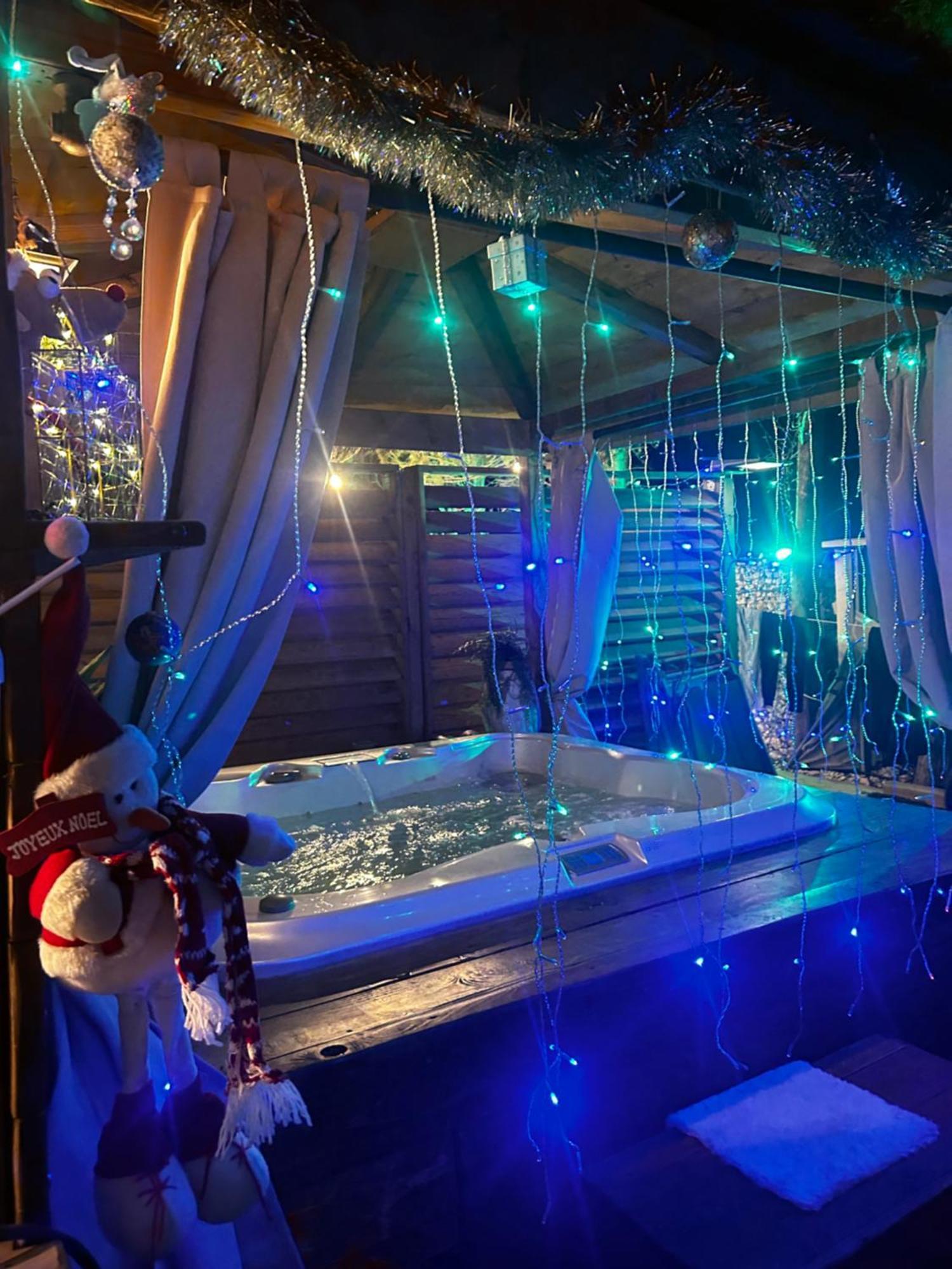 Les Chambres De Paulette Chambres A Theme Jack Sparrow Sainte-Marie Exterior foto